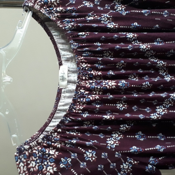 Style & Co top sz L (petite) - Picture 2 of 5